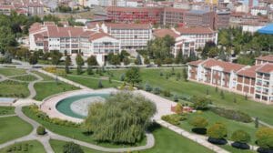 Anadolu Üniversitesi, Bilgi İşlem Daire Başkanlığı bünyesinde görevlendirilmek üzere 6