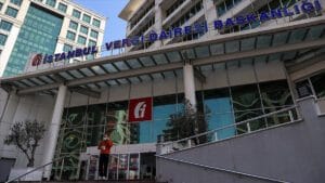 Gelir İdaresi Başkanlığı, merkez teşkilatında istihdam edilmek üzere 81 sözleşmeli