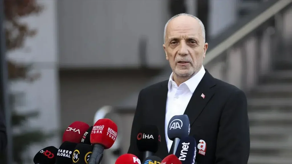 Kamu işçileri için kritik süreç: Atalay grev uyarısı yaptı, 2. zam teklifi yarın 1 Kamu işçileri için kritik süreç
