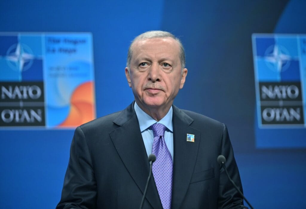Erdoğan'dan NATO Zirvesi'nde 5 önemli mesaj 1 cumhurbaşkanı erdoğan nato zirvesi basın toplantısı
