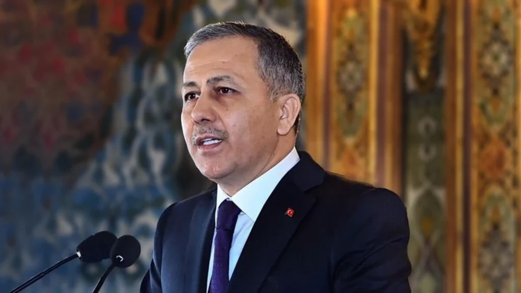 Ali Yerlikaya: orman yangını mağdurlarına 21,6 milyon TL yardım yapıldı 1 Ali Yerlikaya orman yangını mağdurlarına 21,6 milyon TL yardım yapıldı