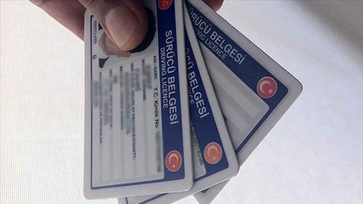 Ehliyet yenileme için son 2 gün kaldı Eski tip ehliyetlerin yenilenmesi için son tarih 31 Temmuz 2025.
